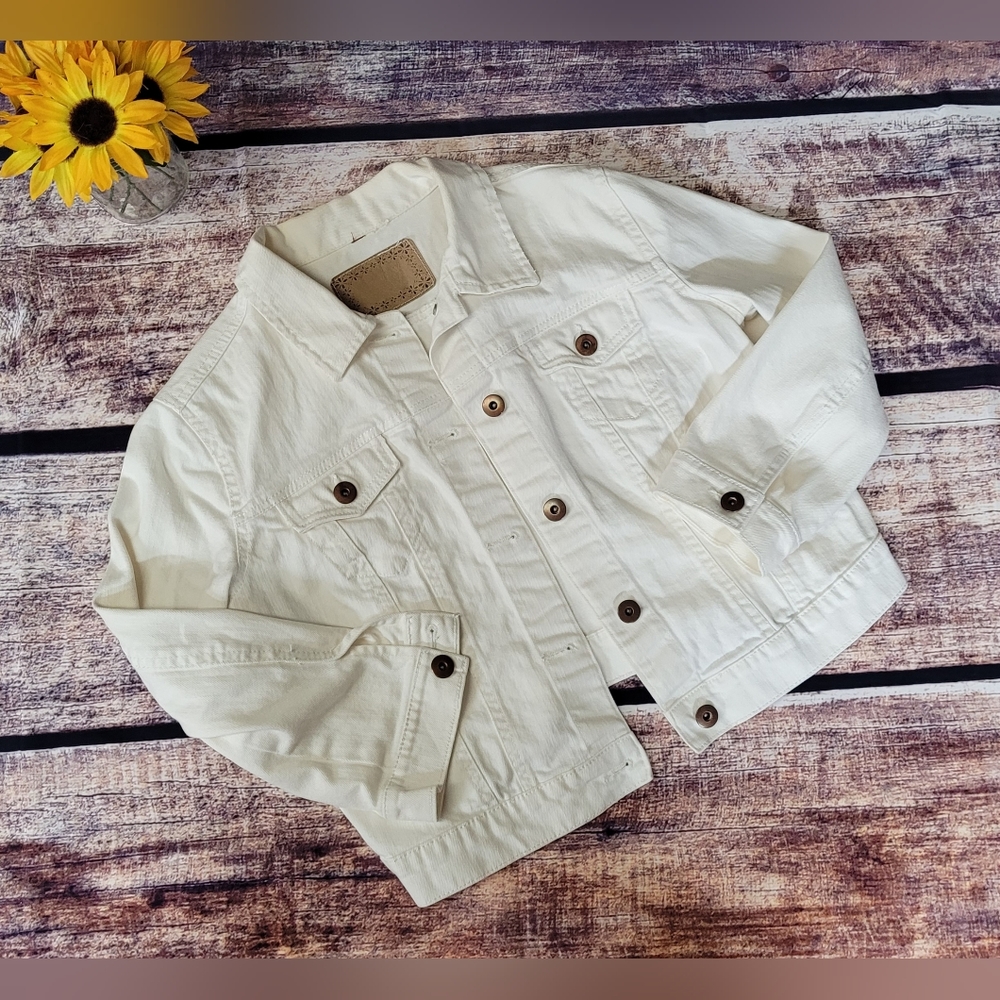 SOLD - H&M WHITE JEAN JACKET
